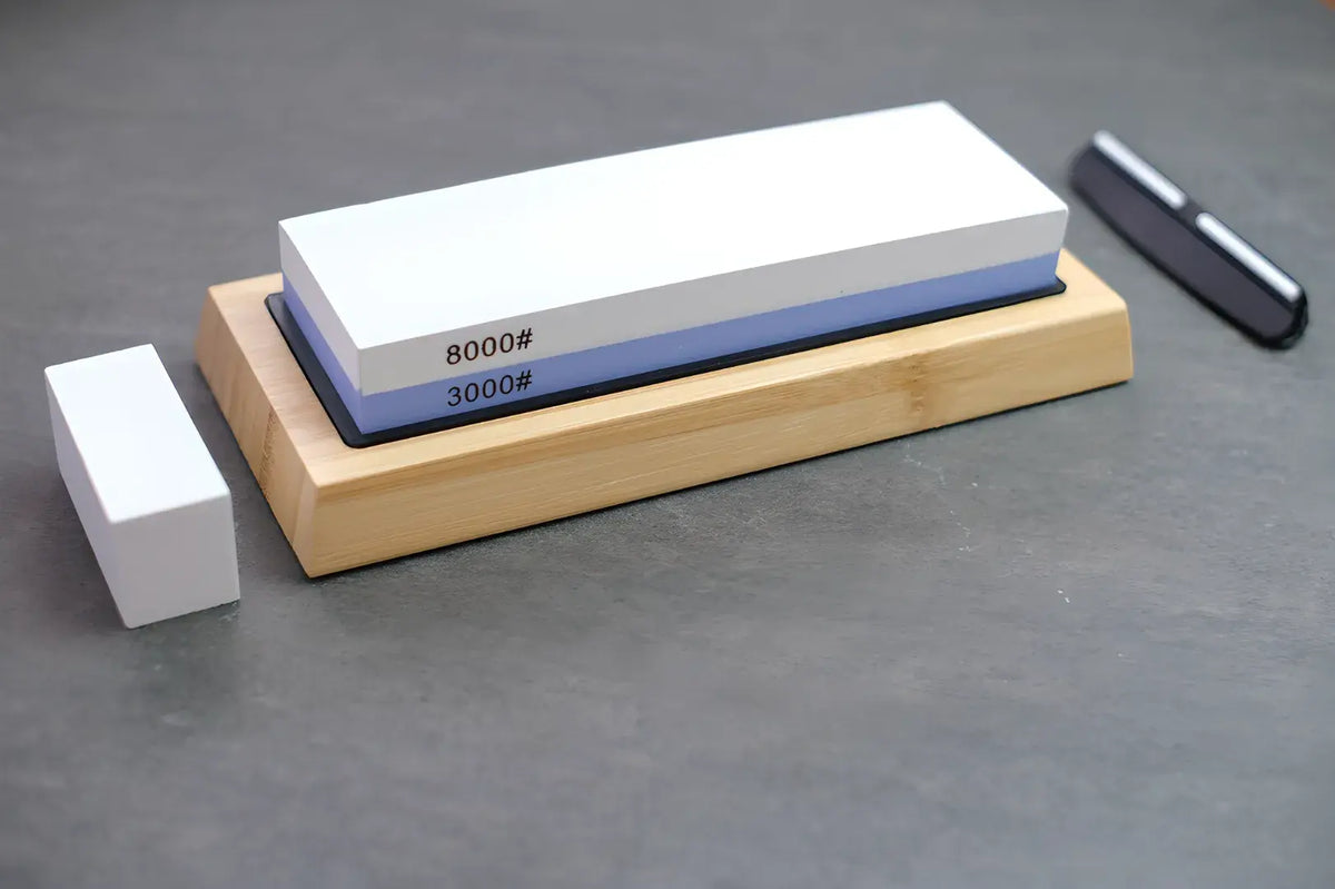 3000/8000 Grit Whetstone with Bamboo Base